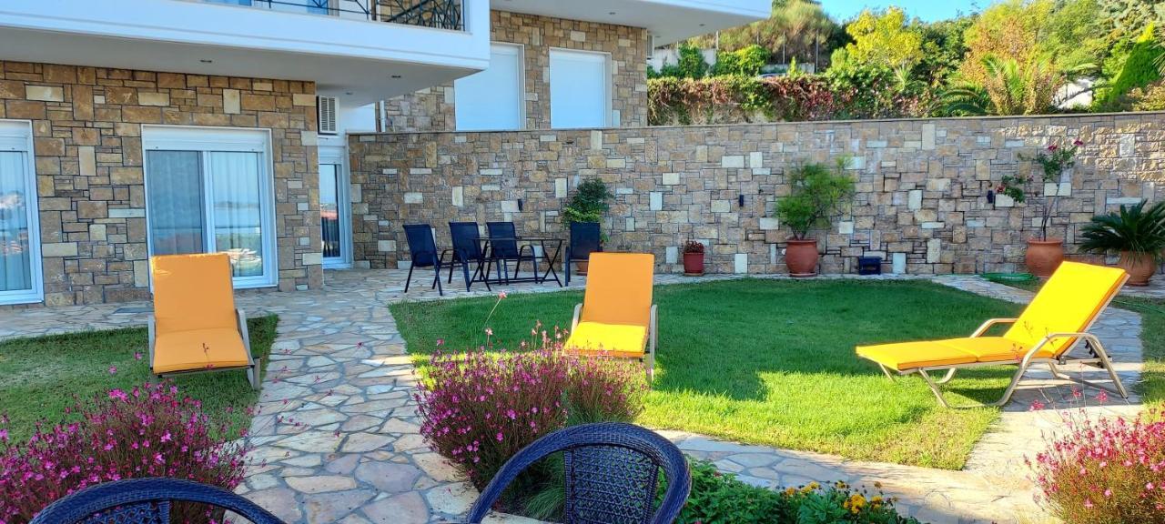 S&S Pura Vida Apartment Palioúrion Exterior foto