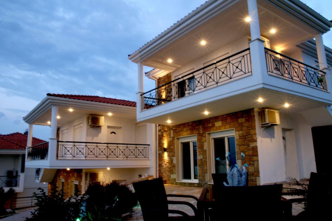 S&S Pura Vida Apartment Palioúrion Exterior foto